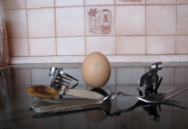 Нет никакой ложки и Яйцо Колумба :) Нет никакой ложки и Яйцо Колумба :)