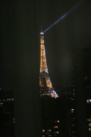1247229878-clip-13kb.jpg