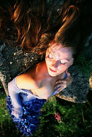 1209022734-clip-27kb.jpg