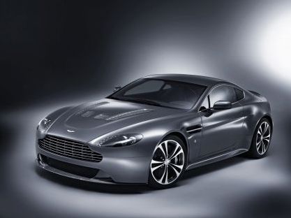 Aston Martin представил V12 Vantage!