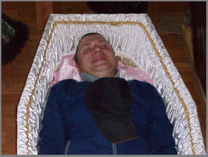 Андрей на работе